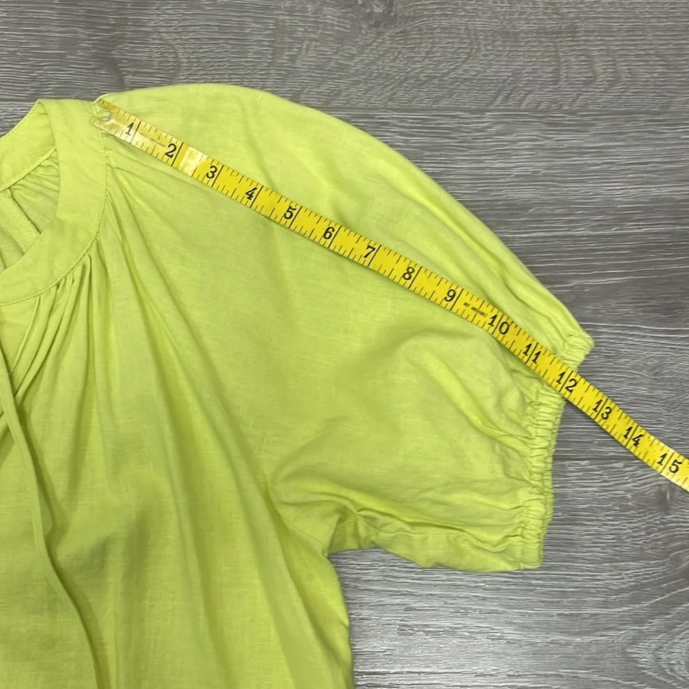 NWOT Loft Linen Blend Chartreuse Puff Short Sleeve Peasant Blouse Split Neck MP